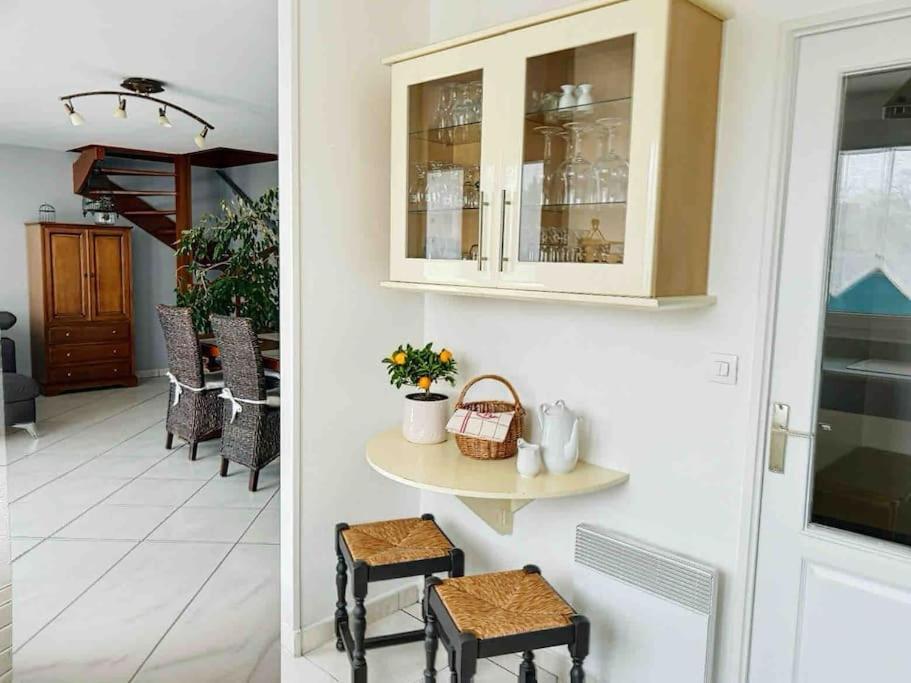Appartement Le Capucine - Rive De Compiègne Extérieur photo