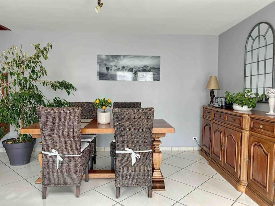 Appartement Le Capucine - Rive De Compiègne Extérieur photo